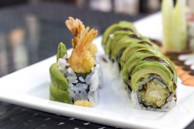 sushi-2608281.jpg