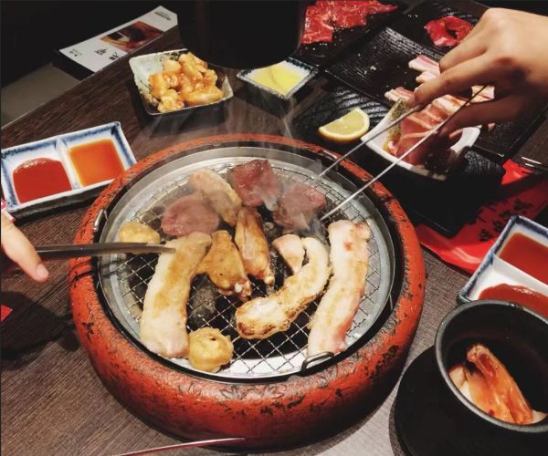 日式烤肉培训：掌握独特的烤肉艺术