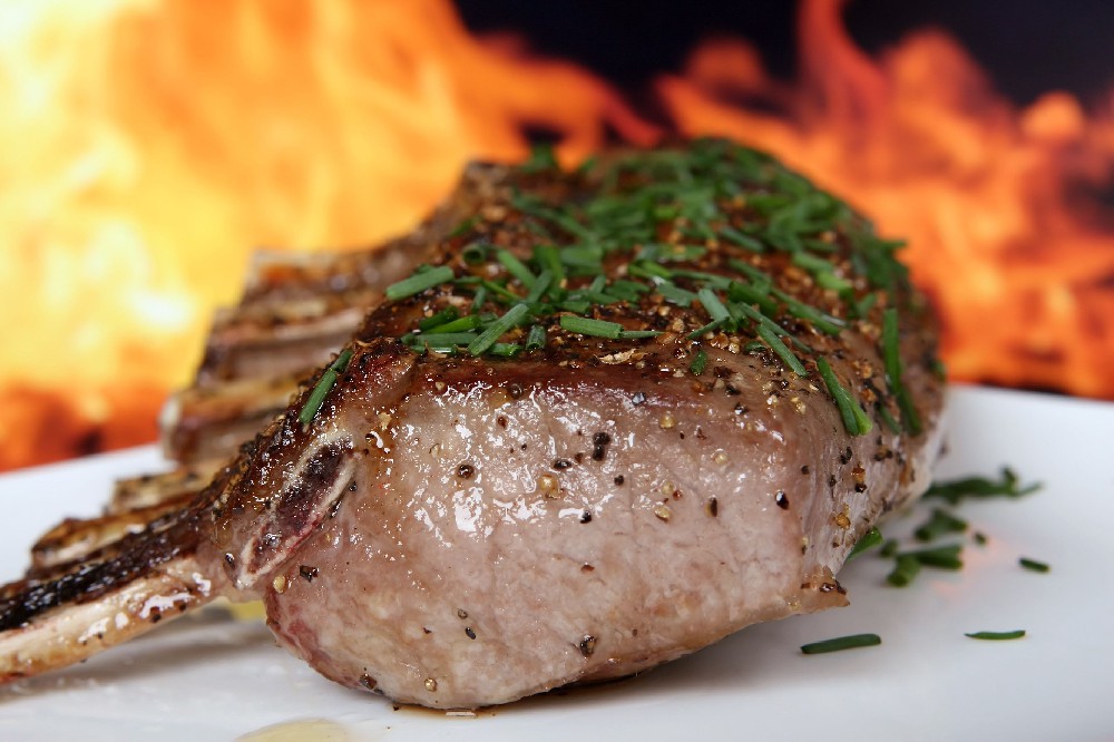 融合烤肉的内容：美食的多元融合