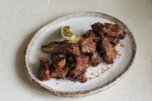 烤肉学习中的开店介绍：打造独特烤肉天地