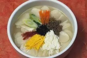 探索在上海学习日式小吃的优势：玉子料理学院为您开启美食之旅