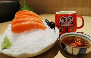 刺身培训中三文鱼处理方法教学